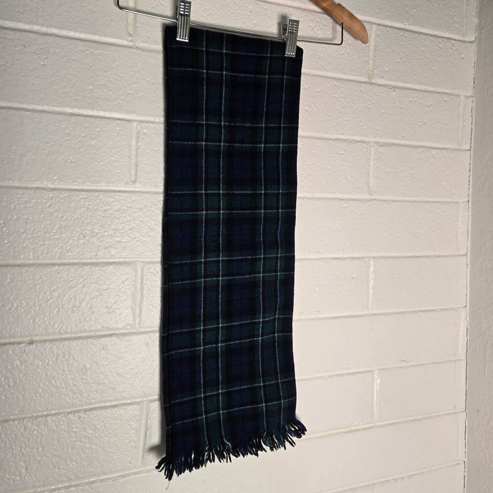 Vtg Pendleton Scarf OS Black Watch Tartan Plaid 100% Virgin Wool USA Academia
